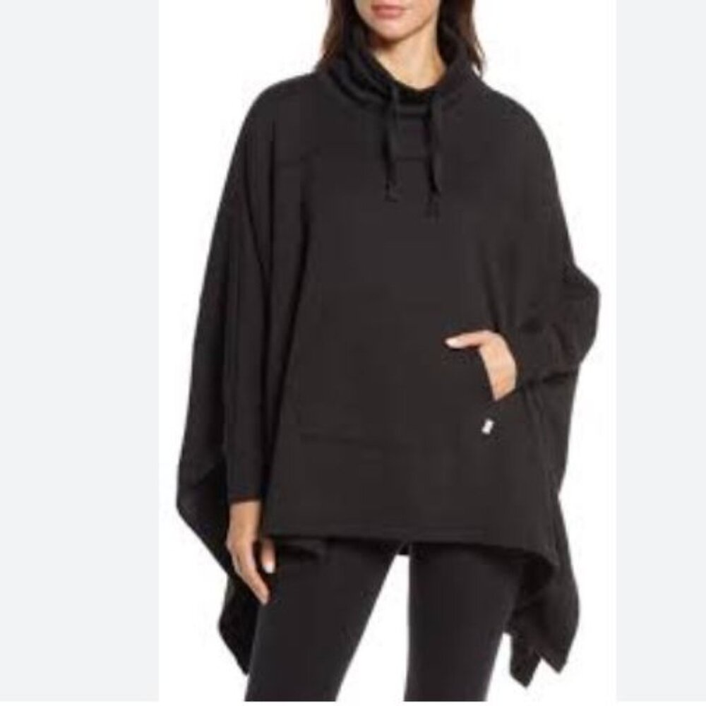 UGG  Women's Charlynne Poncho in Black